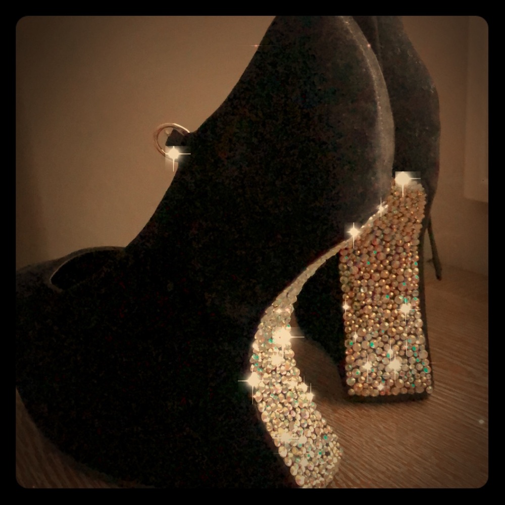 Heel less wedges!! With crystals